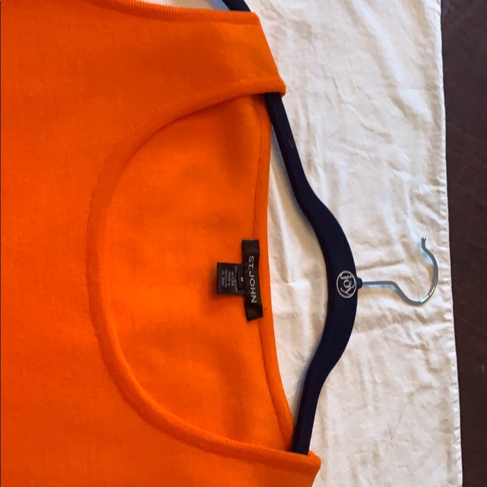 Top - Picture 2 of 3